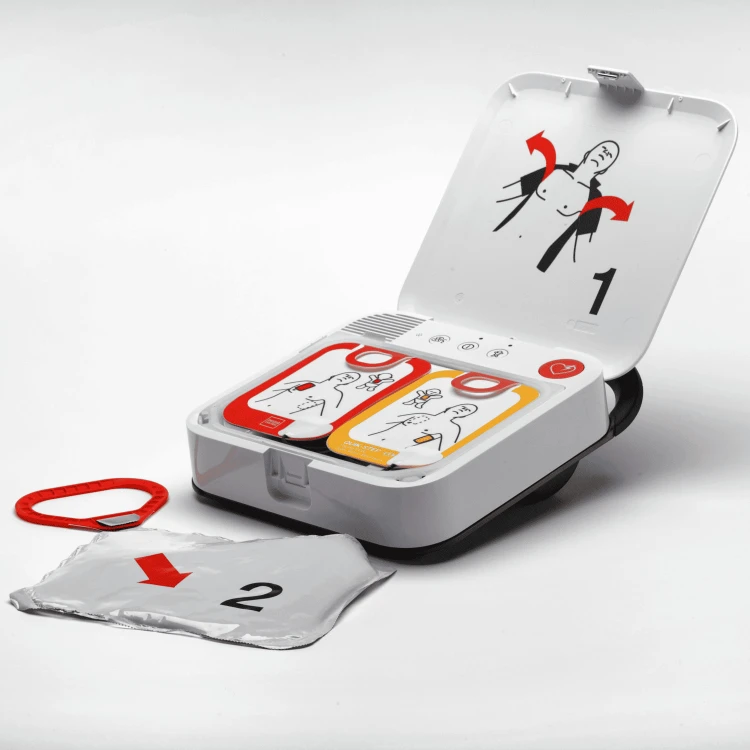 LIFEPAK CR2 QUIK-STEP defibrillation electrodes.jpg